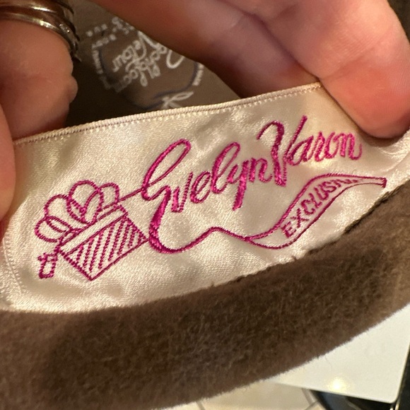 Vintage Evelyn Varon Ladies Hat Brown Wool 50’s 60’s - Picture 9 of 12